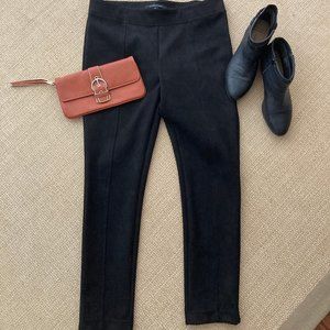 Andrew Marc Black Faux Suede Pull on Slim Pant Large